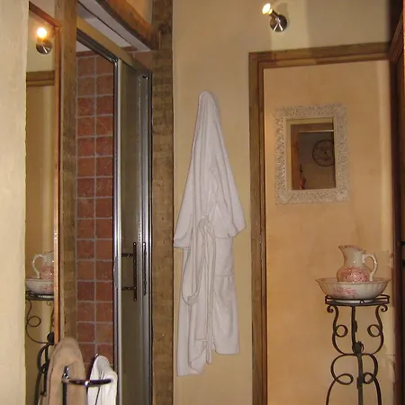 Chambres D'hotes Au Chateau Lunac
