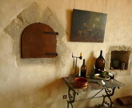 Chambres D'hotes Au Chateau Bed & Breakfast Lunac